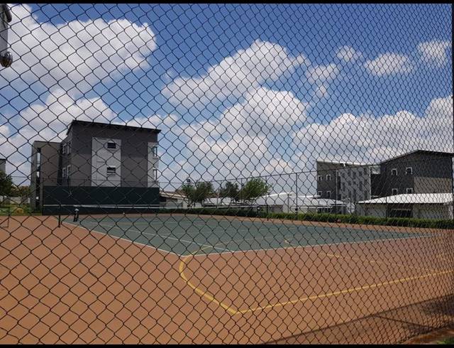 1 BEDROOM APARTMENT FOR SALE IN FOURWAYS